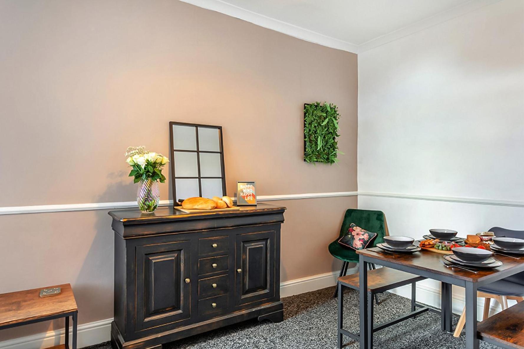 Ferienwohnung The Harrogate House - 4 Bed Townhouse Exterior foto